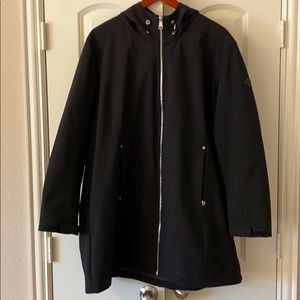 Water Resistant /Breathable shell Coat